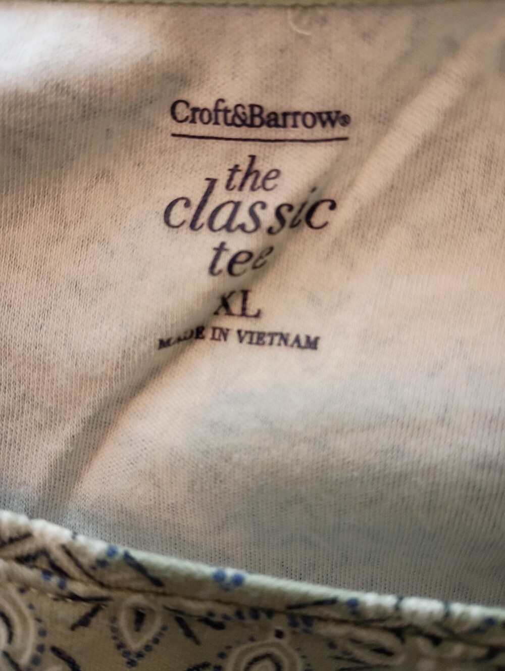 geometric print top beige black Croft & Barrow The Classic Tee Short Sleeve Top - Picture 5 of 9